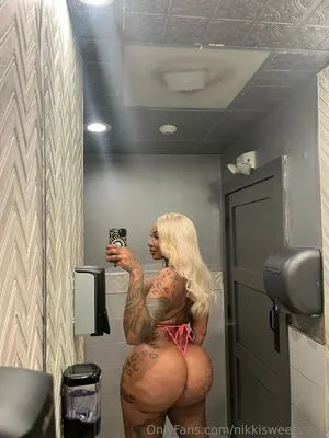 Ilovenikkisweets OnlyFans Leaked Free Thumbnail Picture - #8YtewJBwuJ