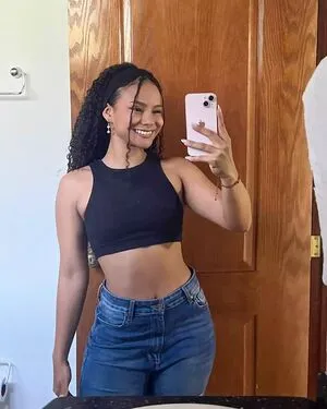 Ilovesmilinggg OnlyFans Leaked Free Thumbnail Picture - #mMc3Dl7Ewm