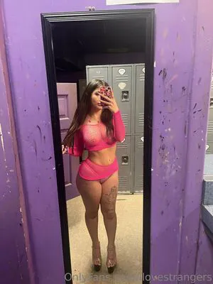 Ilovestrangers OnlyFans Leaked Free Thumbnail Picture - #zKmEokDL77
