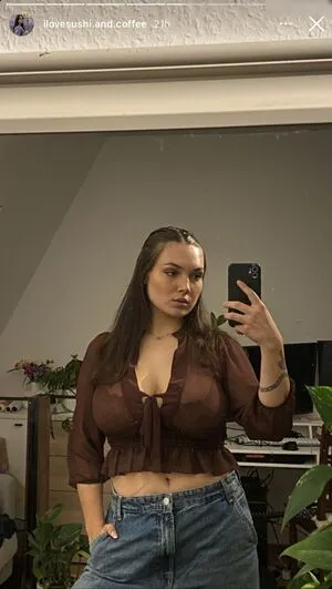 Ilovesushi And Coffee OnlyFans Leaked Free Thumbnail Picture - #cPoWhbpOor