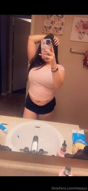 Ilsejayy OnlyFans Leaked Free Thumbnail Picture - #WvpZH5Ann6