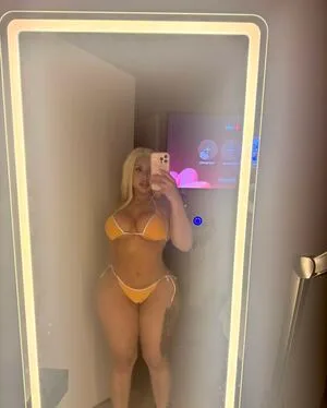 Iluvcinnie OnlyFans Leaked Free Thumbnail Picture - #UI6FV8ByxF
