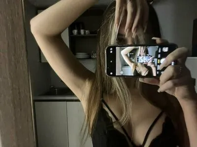 Iluvcuom OnlyFans Leaked Free Thumbnail Picture - #lzsyIASAaA