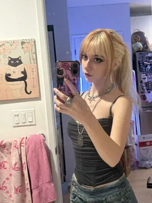 Iluvmeww OnlyFans Leaked Free Thumbnail Picture - #3xKwRWIT5U