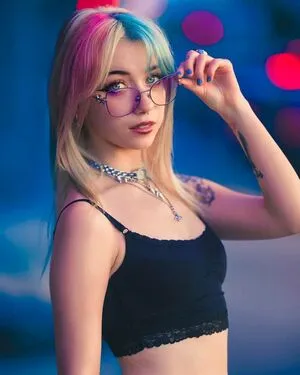 Iluvmeww OnlyFans Leaked Free Thumbnail Picture - #4JTeBPDTFx