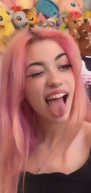 Iluvmeww OnlyFans Leaked Free Thumbnail Picture - #6TCsMFqqtp
