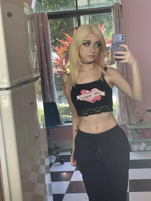 Iluvmeww OnlyFans Leaked Free Thumbnail Picture - #AjQ210mmku