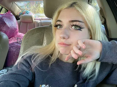 Iluvmeww OnlyFans Leaked Free Thumbnail Picture - #KzQLKCaZkn