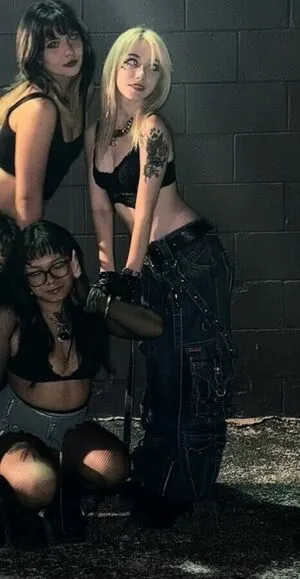 Iluvmeww OnlyFans Leaked Free Thumbnail Picture - #Q9teh004ZA