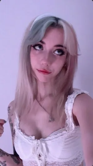 Iluvmeww OnlyFans Leaked Free Thumbnail Picture - #R84K52IIHM