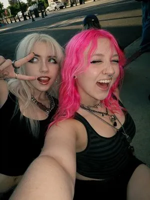 Iluvmeww OnlyFans Leaked Free Thumbnail Picture - #TLzPJ4wGdD