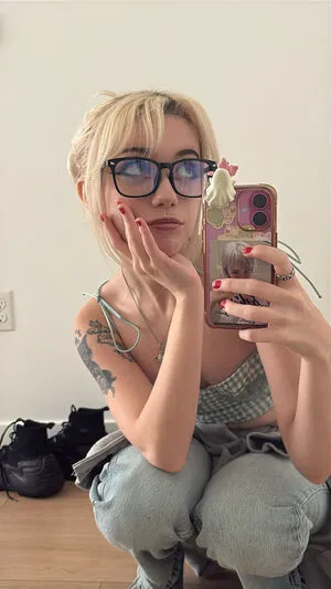 Iluvmeww OnlyFans Leaked Free Thumbnail Picture - #ZeLomMHkws