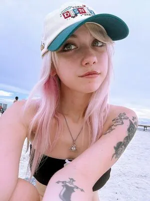 Iluvmeww OnlyFans Leaked Free Thumbnail Picture - #cZC8TsBM58