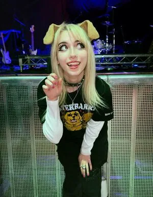 Iluvmeww OnlyFans Leaked Free Thumbnail Picture - #hvNN8BBqcB