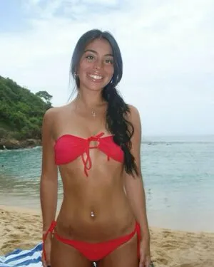 Ily Roel OnlyFans Leaked Free Thumbnail Picture - #C7Lnc9tr1r