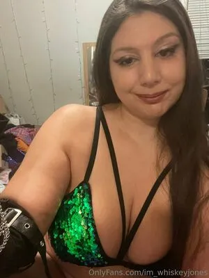 Im Whiskeyjones OnlyFans Leaked Free Thumbnail Picture - #MLrnLZxZZx