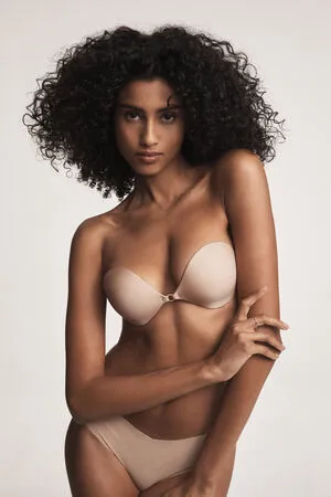 Imaan Hammam OnlyFans Leaked Free Thumbnail Picture - #3qi8iRyXeE