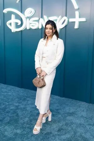 Iman Vellani OnlyFans Leaked Free Thumbnail Picture - #8KjI1JfHBy