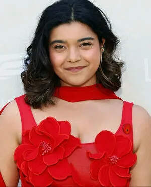 Iman Vellani OnlyFans Leaked Free Thumbnail Picture - #cnvMvoyneO