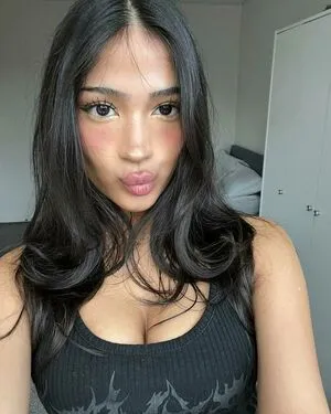 Imanimalikaa OnlyFans Leaked Free Thumbnail Picture - #5I6P7au1Vi