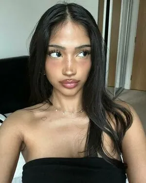 Imanimalikaa OnlyFans Leaked Free Thumbnail Picture - #yqoWzyoiB2