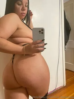 Imhiz Baeeexxx OnlyFans Leaked Free Thumbnail Picture - #OiqHj27iOx