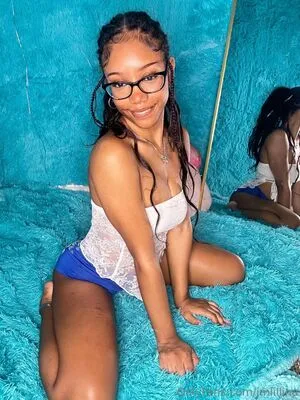 Imlillina OnlyFans Leaked Free Thumbnail Picture - #3D1LGKDqH2