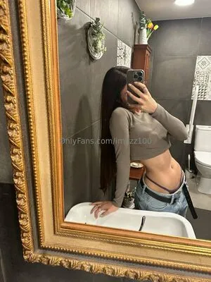 Imlizz100 OnlyFans Leaked Free Thumbnail Picture - #DzrGURvkBU