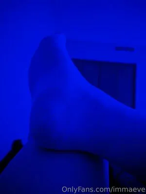 Immaeve OnlyFans Leaked Free Thumbnail Picture - #4TNfuwIz02
