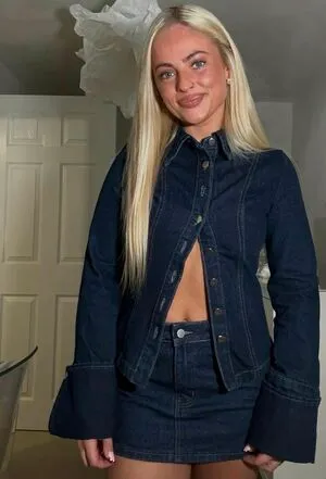 Imogen Grace OnlyFans Leaked Free Thumbnail Picture - #7EJMwuqXo1