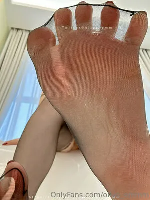 Imolive OnlyFans Leaked Free Thumbnail Picture - #7MvLyTybbI