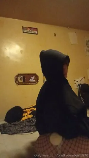 Imprettydeadgirl OnlyFans Leaked Free Thumbnail Picture - #7fADvLABXP