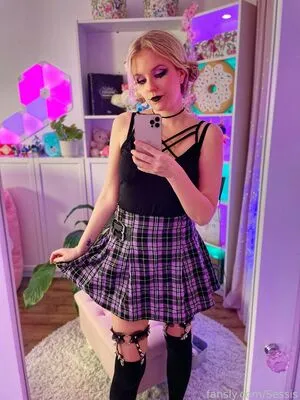 Imsessis OnlyFans Leaked Free Thumbnail Picture - #2OXeuwm9f0
