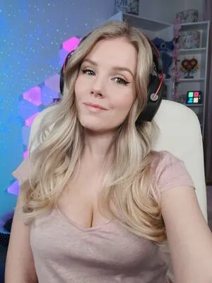 Imsessis OnlyFans Leaked Free Thumbnail Picture - #ASqpXFNAej