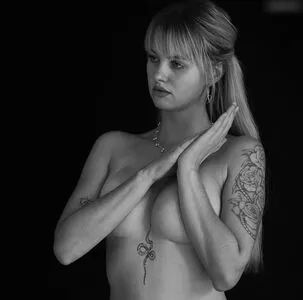 Inaacoladaa OnlyFans Leaked Free Thumbnail Picture - #5phi7aCzv6