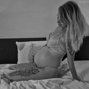 Inaacoladaa OnlyFans Leaked Free Thumbnail Picture - #ibEzp4IsV5