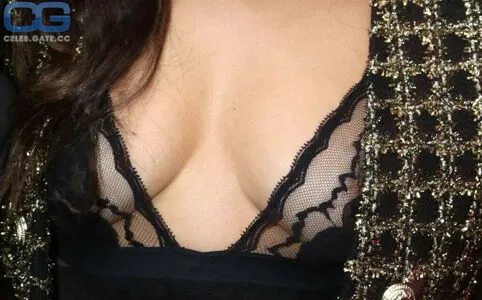 Inanna Sarkis OnlyFans Leaked Free Thumbnail Picture - #8hYOtBSkyC