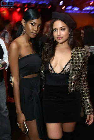 Inanna Sarkis OnlyFans Leaked Free Thumbnail Picture - #F5vMsL8U5N