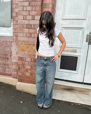 Inas Elashiry OnlyFans Leaked Free Thumbnail Picture - #DiUGabg3w3