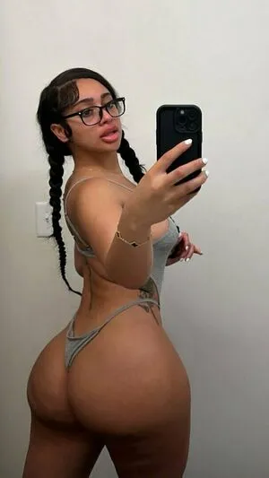 Indeasha OnlyFans Leaked Free Thumbnail Picture - #IkNenGf8i1