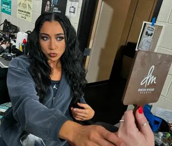 Indi Hartwell OnlyFans Leaked Free Thumbnail Picture - #P1fNZrF8PY