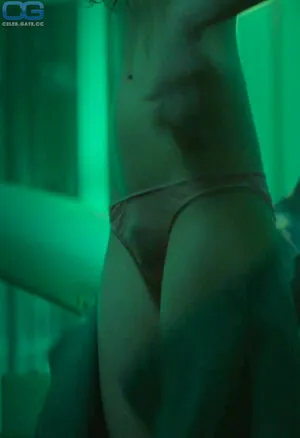 India Eisley OnlyFans Leaked Free Thumbnail Picture - #69MkKSmE4y