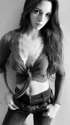 India Eisley OnlyFans Leaked Free Thumbnail Picture - #JkVjOrJGfy
