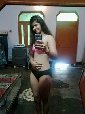 Indian Exhibition OnlyFans Leaked Free Thumbnail Picture - #HX4NTnBnxy