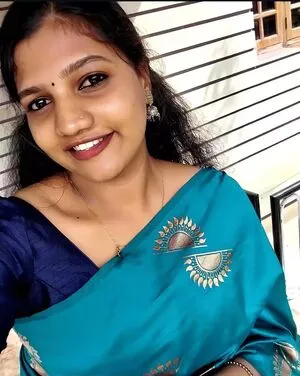 Indian Girls OnlyFans Leaked Free Thumbnail Picture - #0luqEtpLAm
