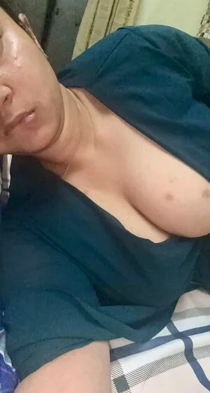 Indian Naughty Stuff OnlyFans Leaked Free Thumbnail Picture - #HPgmRhRetG
