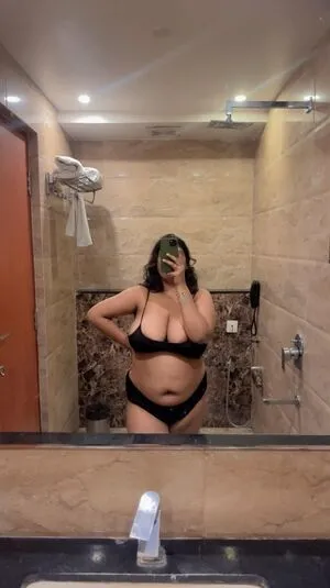 Indian Naughty Stuff OnlyFans Leaked Free Thumbnail Picture - #WDeLDUsuRM