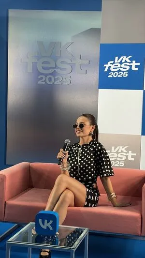 Influesii753 OnlyFans Leaked Free Thumbnail Picture - #VH5enLJjI3