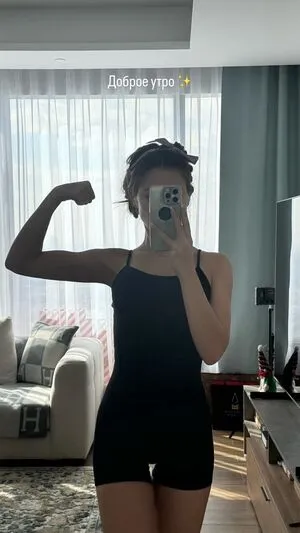 Influesii753 OnlyFans Leaked Free Thumbnail Picture - #pdTVELtmiw