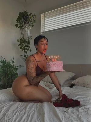 Inherbedroomm OnlyFans Leaked Free Thumbnail Picture - #5hC0n9KANI